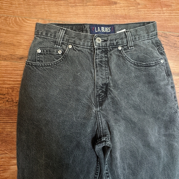 LA Blues super high rise tapered mom jeans - Picture 9 of 9